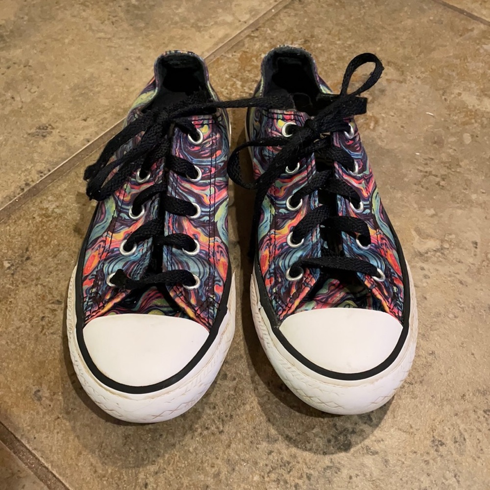 Converse CTAS Multicolor Psychedelic Swirl Low Top Sneaker Size Youth 1 Unisex